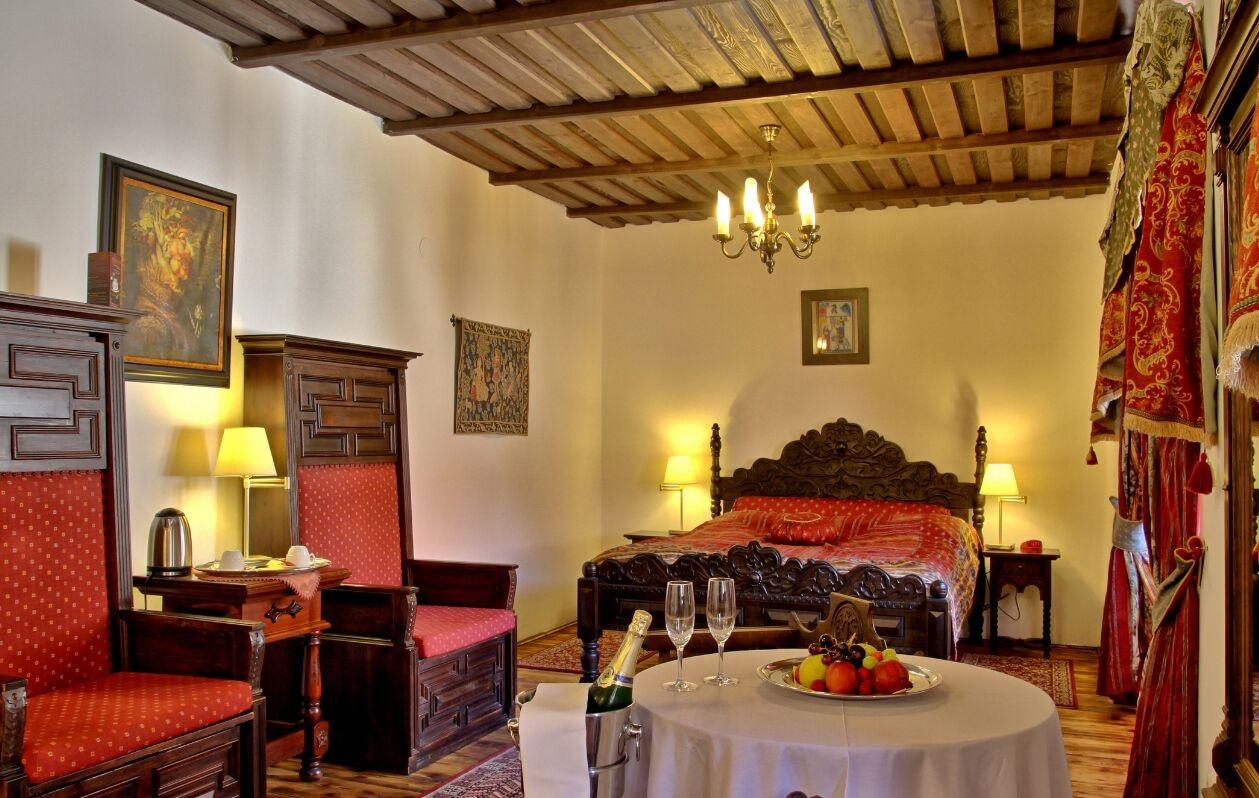 Hotel Ruze Cesky Krumlov Exterior foto A room at the hotel