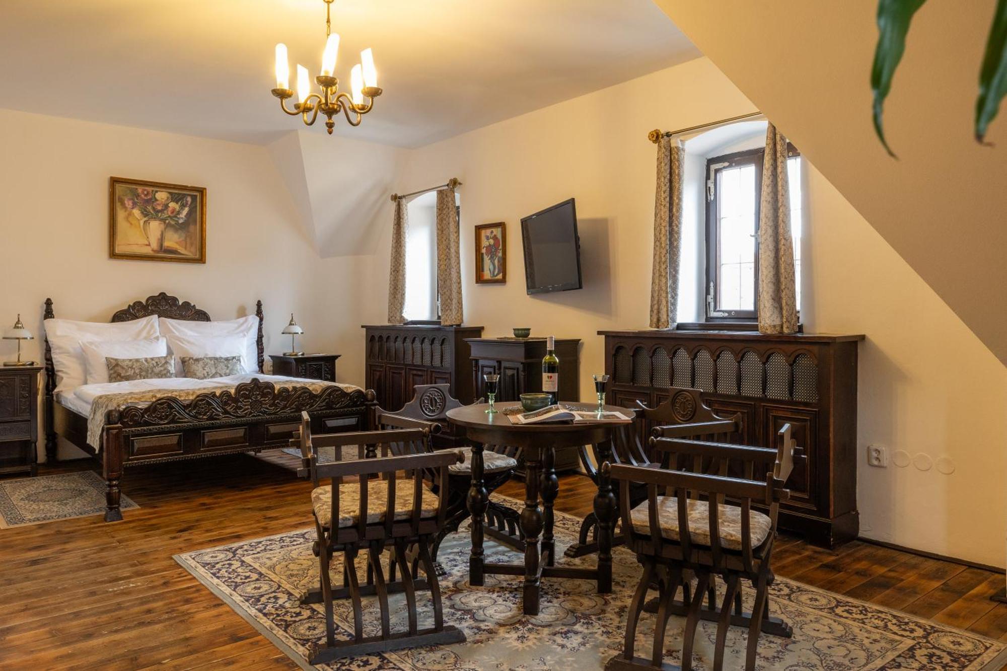 Hotel Ruze Cesky Krumlov Exterior foto The interior of the house