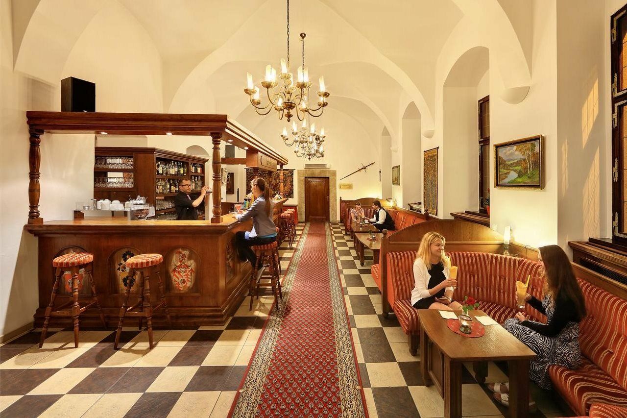 Hotel Ruze Cesky Krumlov Exterior foto The interior of the restaurant